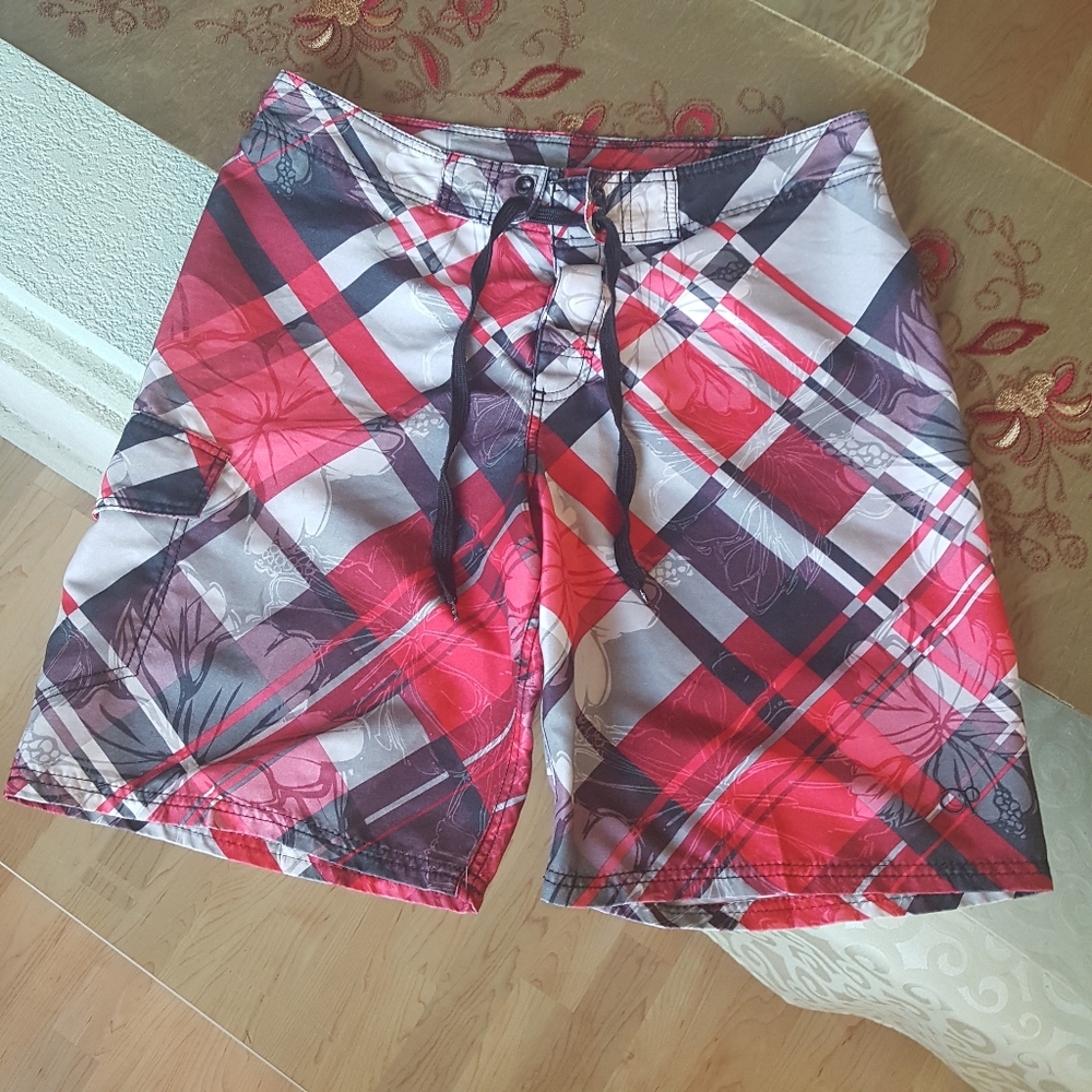 2 /$10🌴 O.P. men's plaid swimming trunks